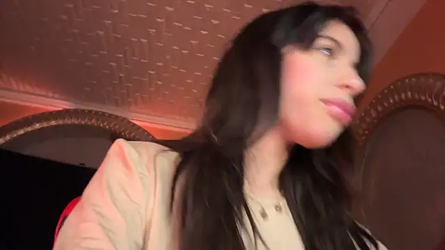 Snapshot of ORLA86 chatting on February 26, 3:25 am ORLA86 online show from February 26, 3:25 am