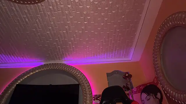 Snapshot of ORLA86 chatting on February 15, 1:53 am ORLA86 online show from February 15, 1:53 am