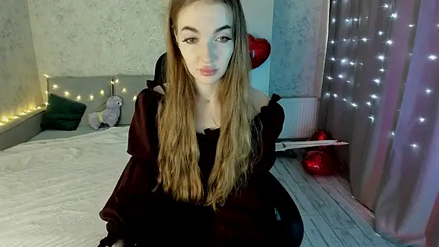 LissaCain online show from March 13, 3:11 am
