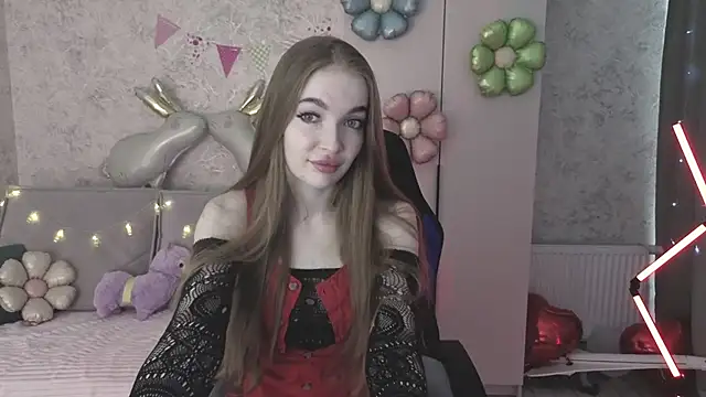 LissaCain online show from April 1, 4:25 am