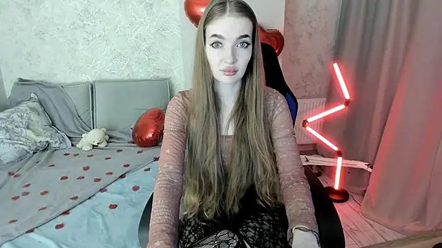 LissaCain online show from February 10, 2:10 am