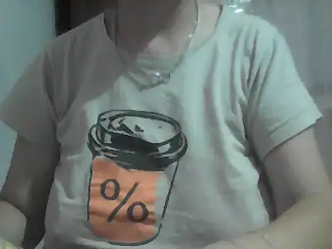 Snapshot of AnaXBerry chatting on July 7, 5:49 pm AnaXBerry online show from July 7, 5:49 pm