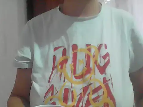 Snapshot of AnaXBerry chatting on July 14, 6:51 am AnaXBerry online show from July 14, 6:51 am