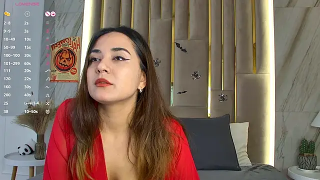 Gabriella Wils online show from October 25, 6:01 am