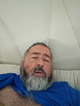 polla calientes47 online show from January 16, 3:45 pm