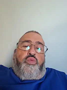 polla calientes47 online show from December 16, 3:27 pm