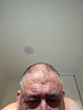 polla calientes47 online show from November 1, 7:24 am