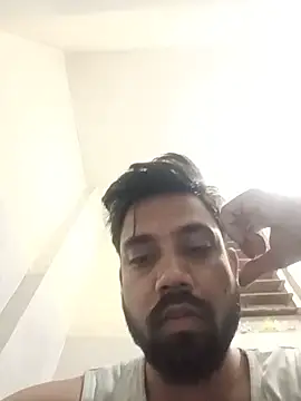 Snapshot of rockymumbai chatting on May 30, 11:38 am rockymumbai online show from May 30, 11:38 am