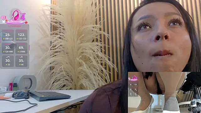 lulu 072 online show from March 19, 12:10 am