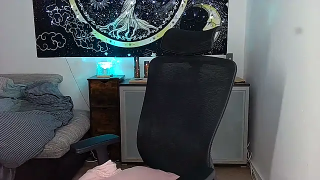 SexxyLiviaa online show from May 13, 1:56 am