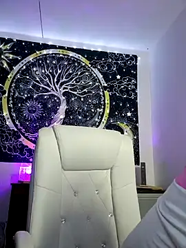 SexxyLiviaa online show from October 26, 5:46 pm