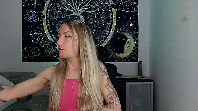 SexxyLiviaa online show from April 8, 12:23 am