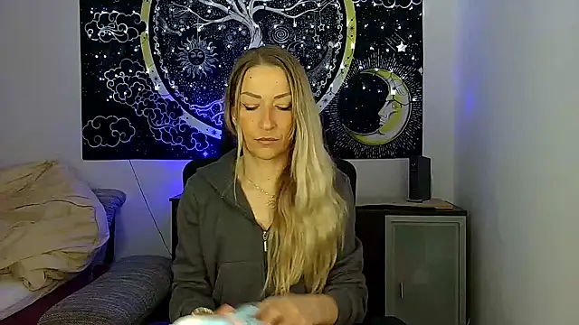 SexxyLiviaa online show from January 6, 2:37 am