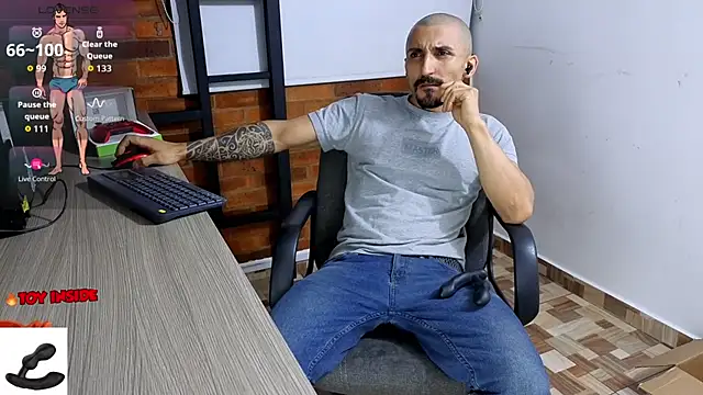 Marck Muscle online show from December 23, 4:12 am