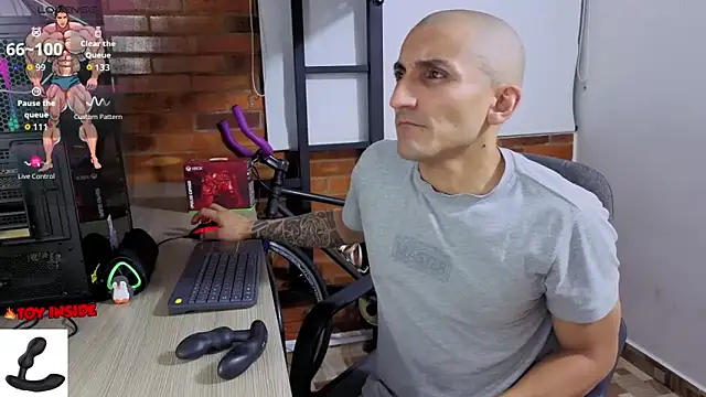 Marck Muscle online show from April 3, 3:46 am