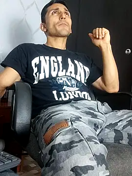 Snapshot of Marck_Muscle chatting on March 5, 1:42 am Marck Muscle online show from March 5, 1:42 am