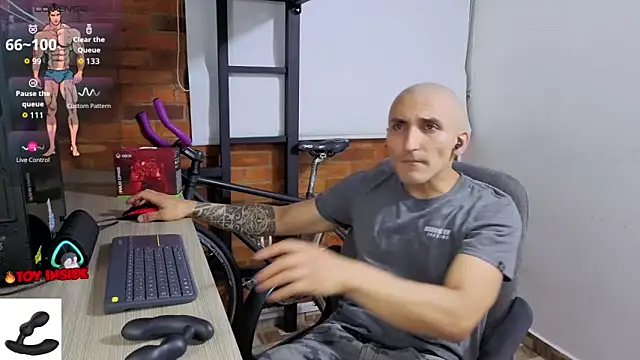 Marck Muscle online show from April 6, 2:29 am