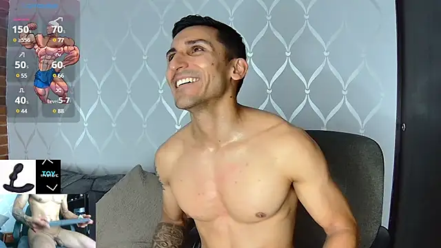 Snapshot of Marck_Muscle chatting on February 21, 5:46 am Marck Muscle online show from February 21, 5:46 am