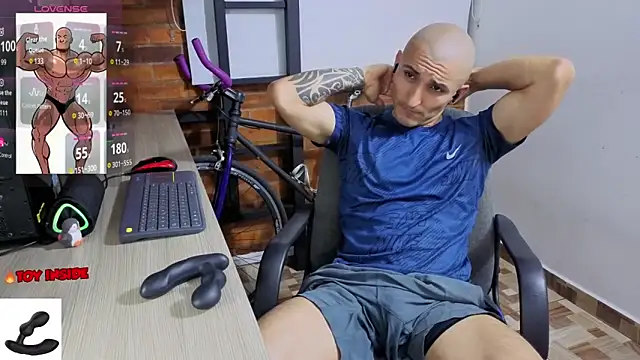 Marck Muscle online show from April 25, 1:08 am