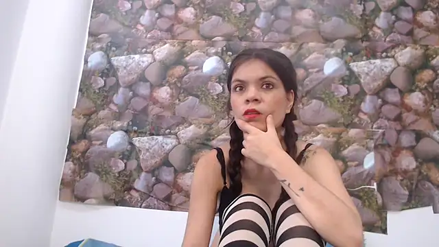Karla sweed online show from April 20, 2:40 pm