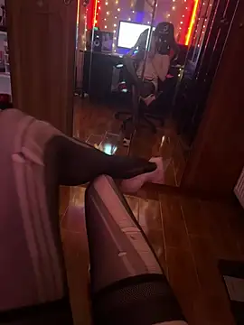 Snapshot of Neya99 chatting on January 16, 11:27 pm Neya99 online show from January 16, 11:27 pm