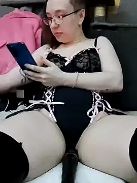 Snapshot of Isabella_Geney chatting on January 18, 11:11 pm Isabella Geney online show from January 18, 11:11 pm