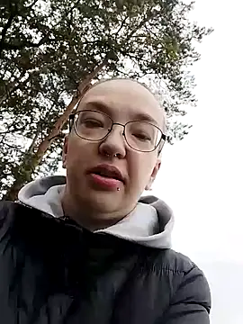 Snapshot of Isabella_Geney chatting on October 9, 12:49 pm Isabella Geney online show from October 9, 12:49 pm