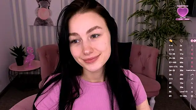 Snapshot of CosmicFaye chatting on February 7, 8:11 am CosmicFaye online show from February 7, 8:11 am