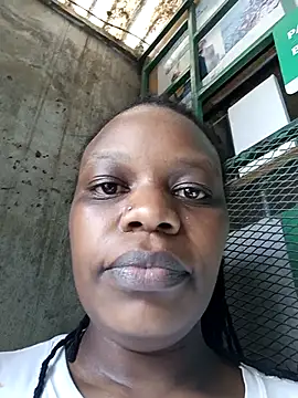 queen arianna online show from November 8, 1:47 pm