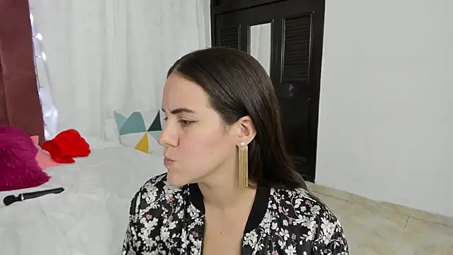 Snapshot of AURORA_FRANKLIN chatting on March 1, 5:27 pm AURORA FRANKLIN online show from March 1, 5:27 pm