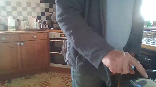 jakjak106 online show from March 12, 9:02 am