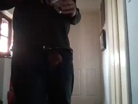 Snapshot of jakjak106 chatting on February 12, 11:07 am jakjak106 online show from February 12, 11:07 am