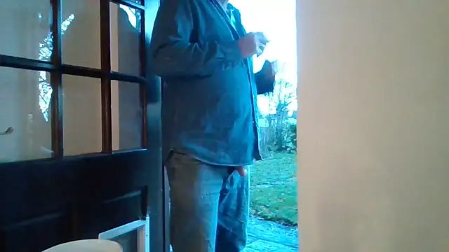 jakjak106 online show from December 19, 8:17 am