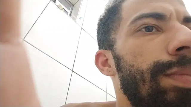 Snapshot of UncutToyBoy23cm chatting on September 19, 8:57 pm UncutToyBoy23cm online show from September 19, 8:57 pm