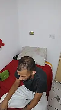 Snapshot of UncutToyBoy23cm chatting on March 16, 7:06 pm UncutToyBoy23cm online show from March 16, 7:06 pm