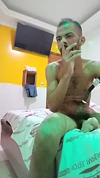 Snapshot of UncutToyBoy23cm chatting on March 9, 9:03 pm UncutToyBoy23cm online show from March 9, 9:03 pm