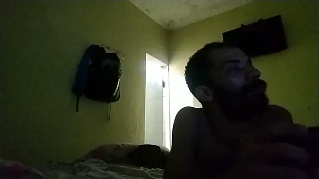 UncutToyBoy23cm online show from April 14, 8:41 am