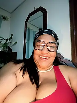 Mia Adell 11 online show from March 17, 3:42 am