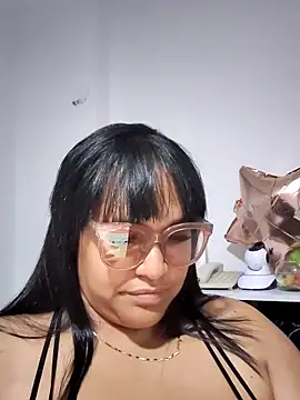 Mia Adell 11 online show from February 18, 5:09 am
