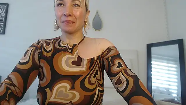 Ingridbergman online show from February 26, 1:22 pm