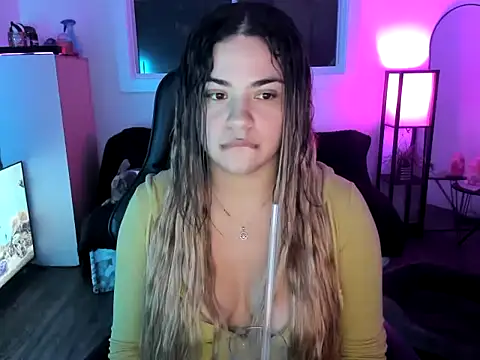 MelSaunders online show from November 29, 3:28 am