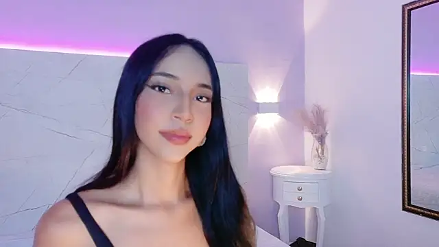 AbrilBrent online show from October 24, 7:35 pm