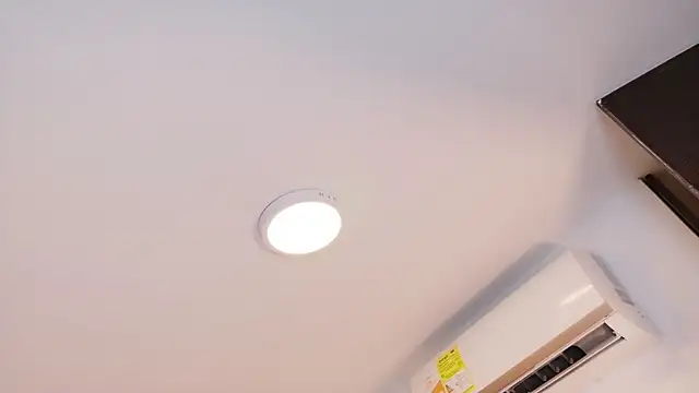 AbrilBrent online show from March 3, 7:54 pm