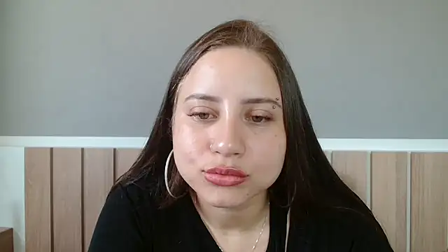 Snapshot of 520_Loirex_741 chatting on December 15, 1:17 pm 520 Loirex 741 online show from December 15, 1:17 pm