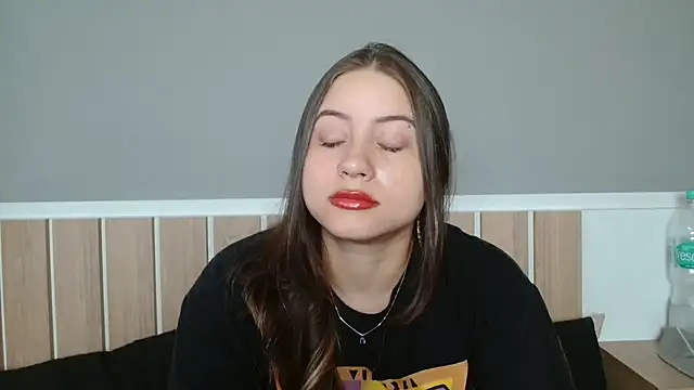 520 Loirex 741 online show from December 18, 8:45 pm