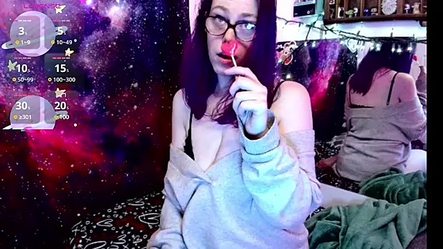 EverlyEster online show from February 26, 10:47 pm