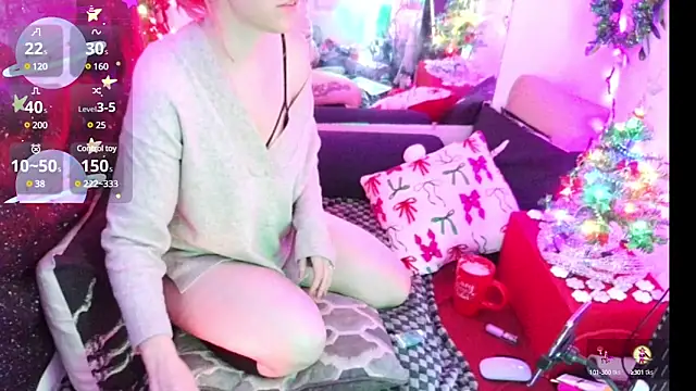 EverlyEster online show from December 5, 4:15 am