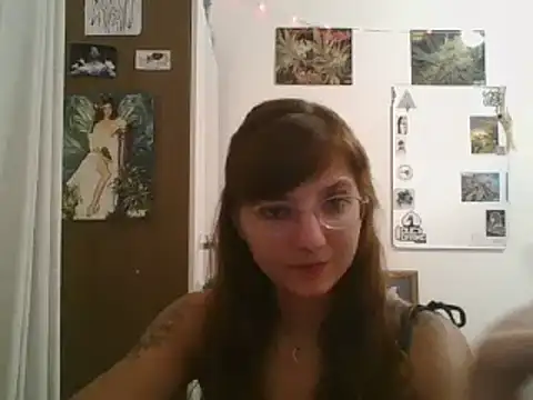 Snapshot of SweetyBabyDemon chatting on February 4, 11:16 pm SweetyBabyDemon online show from February 4, 11:16 pm