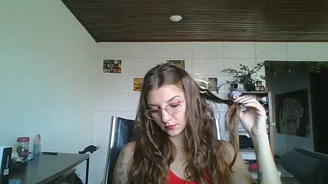 SweetyBabyDemon online show from April 10, 1:40 pm