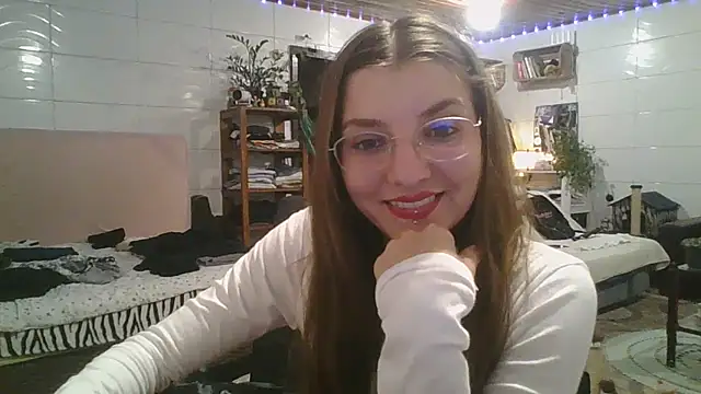 Snapshot of SweetyBabyDemon chatting on October 2, 10:46 pm SweetyBabyDemon online show from October 2, 10:46 pm